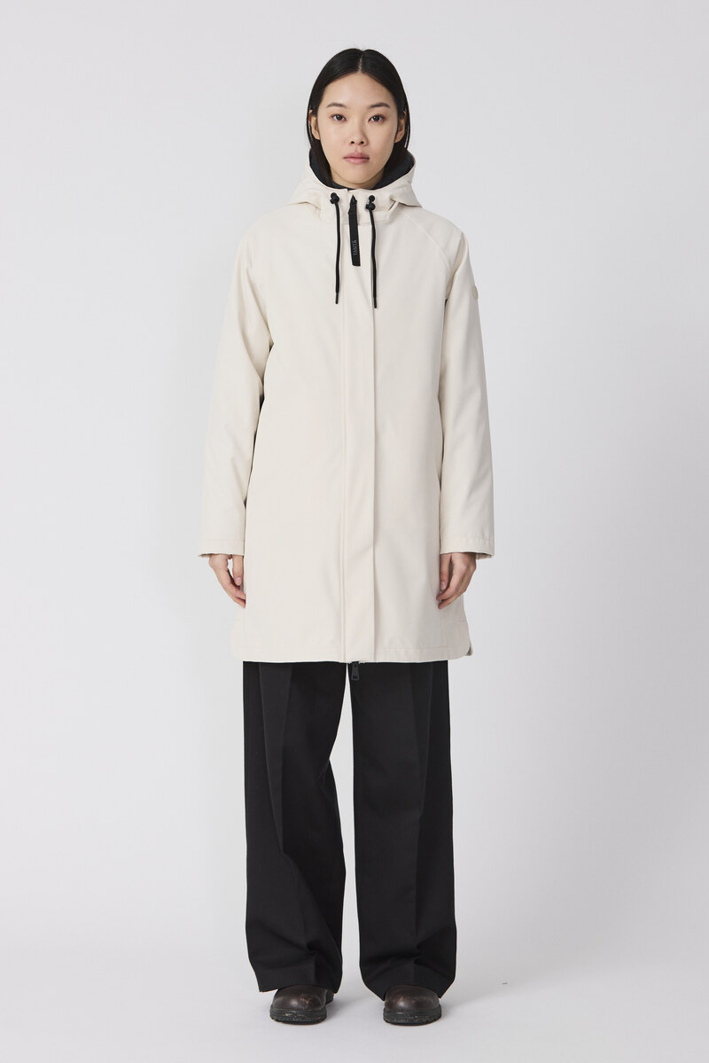 GABARDINA OLUJA COLOR CREMA 4